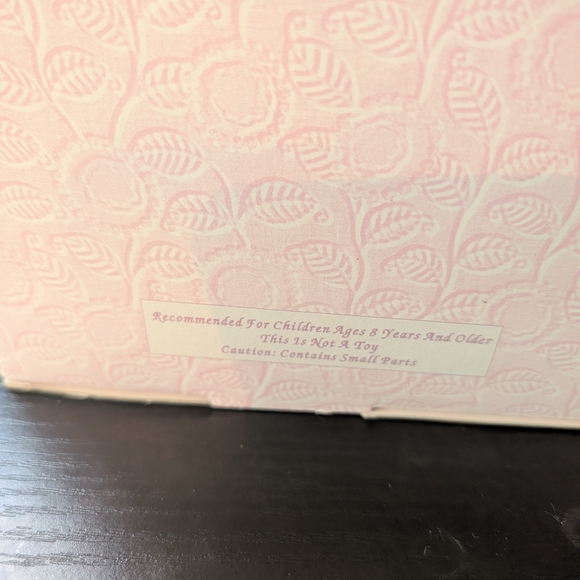 Authentic NIOB Collectible Memories Handcrafted Porcelain Cinderella Doll - Picture 10 of 13